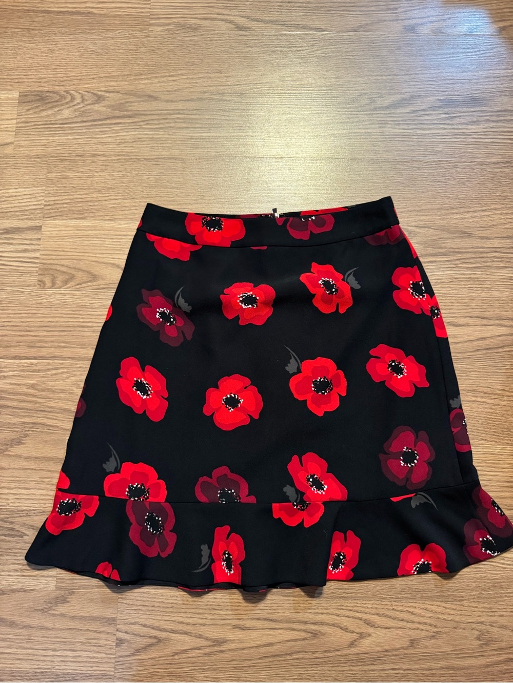 Kate Spade Black Floral Ruffle Hem Skirt - Red Flower Print